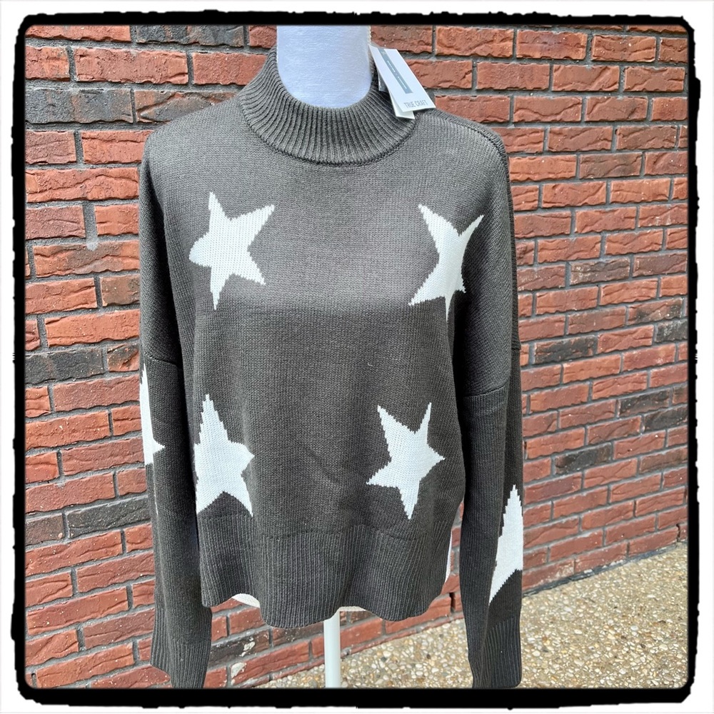 NWT True Craft Charcoal Sweater